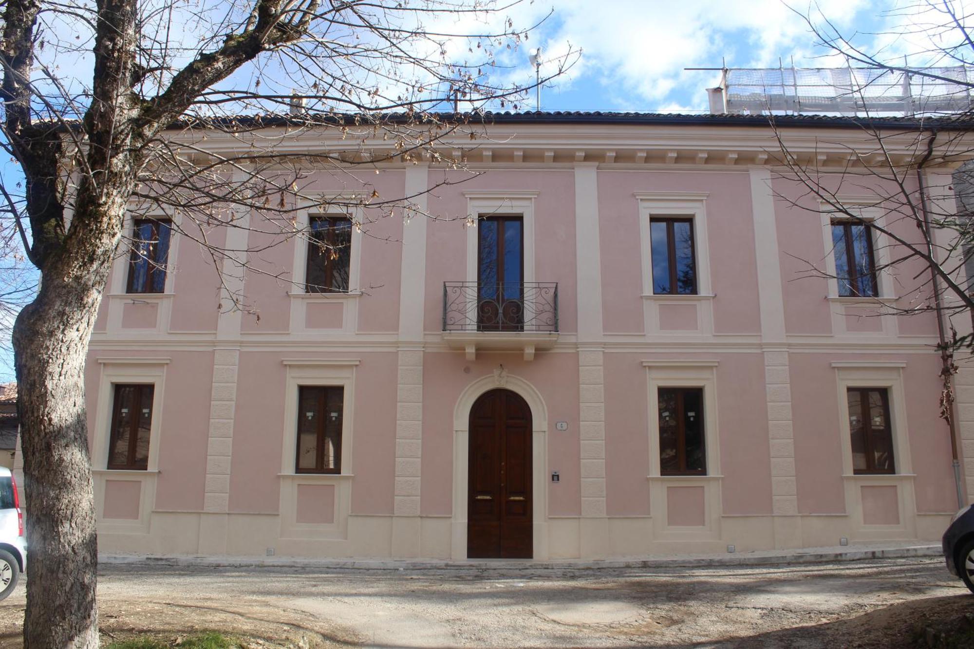 Guest House La Casa Del Mandatario ラクイラ エクステリア 写真
